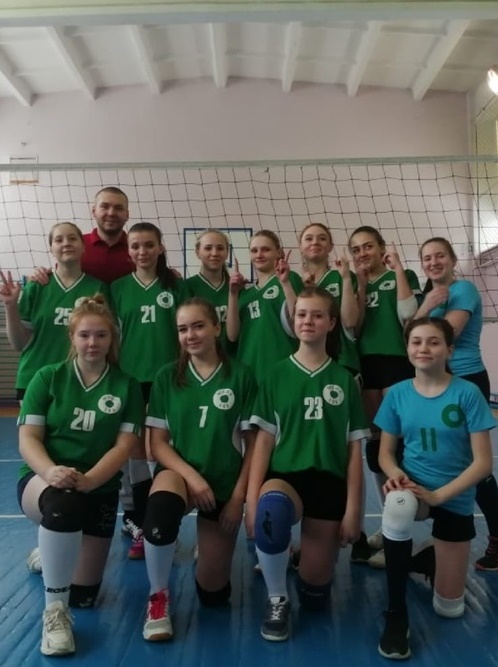 Победа в первенстве Советского района по волейболу